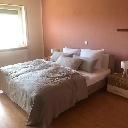 Klosterblick Apartmán Bastheim